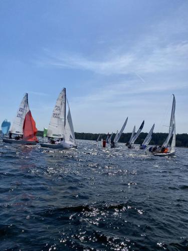 0ABCA0E1-C536-44DF-BE75-C5CB8AEE4D7C